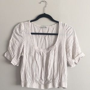 ⚡️ American Eagle Crop